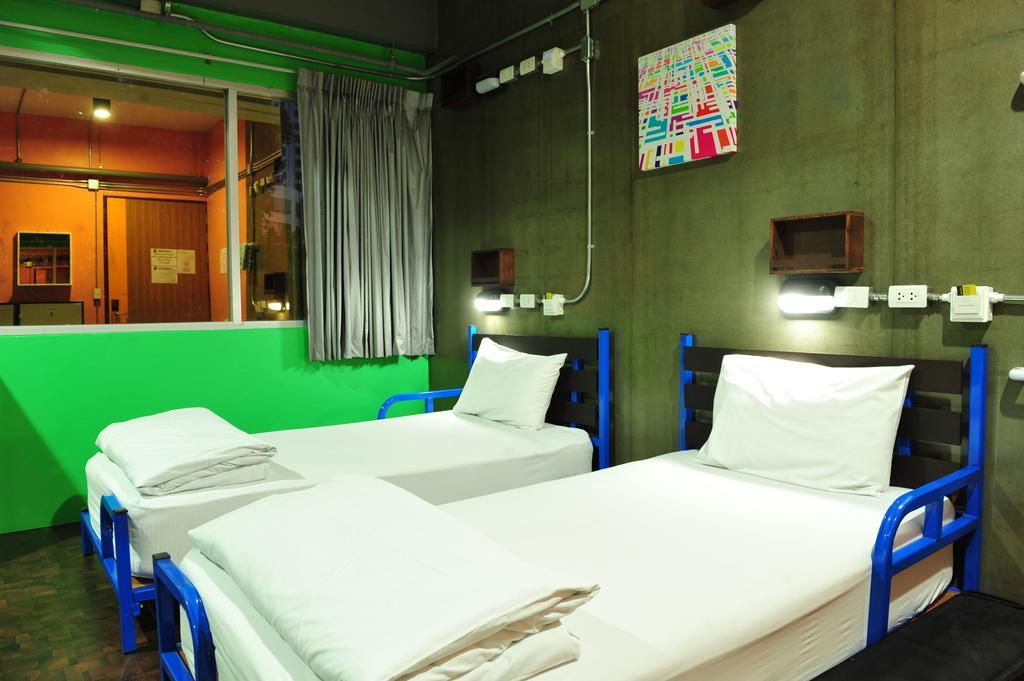 Saphaipae Hostel Bangkok Ruang foto